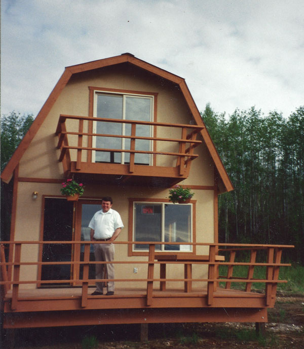 Gambrel Roof Cabin